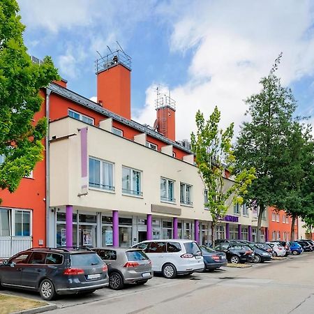 Plaza Inn Регенсбург Экстерьер фото